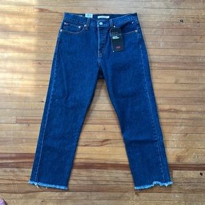 Levi's - Wedgie Straight Raw Hem Jeans - Size 31